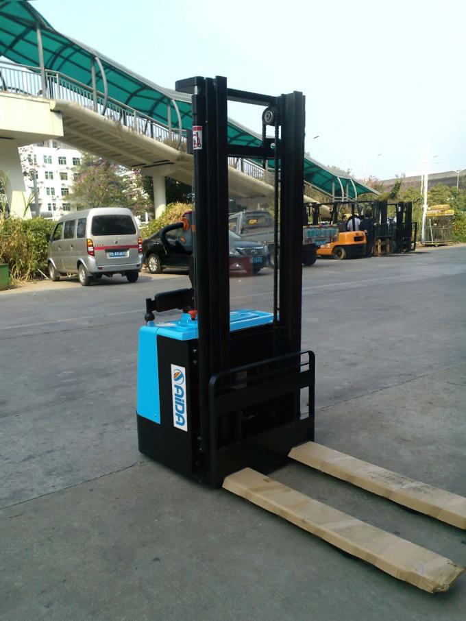 Elevación eléctrica con motor 5500 mm Control de PLC de altura acumuladora eléctrica automática 1